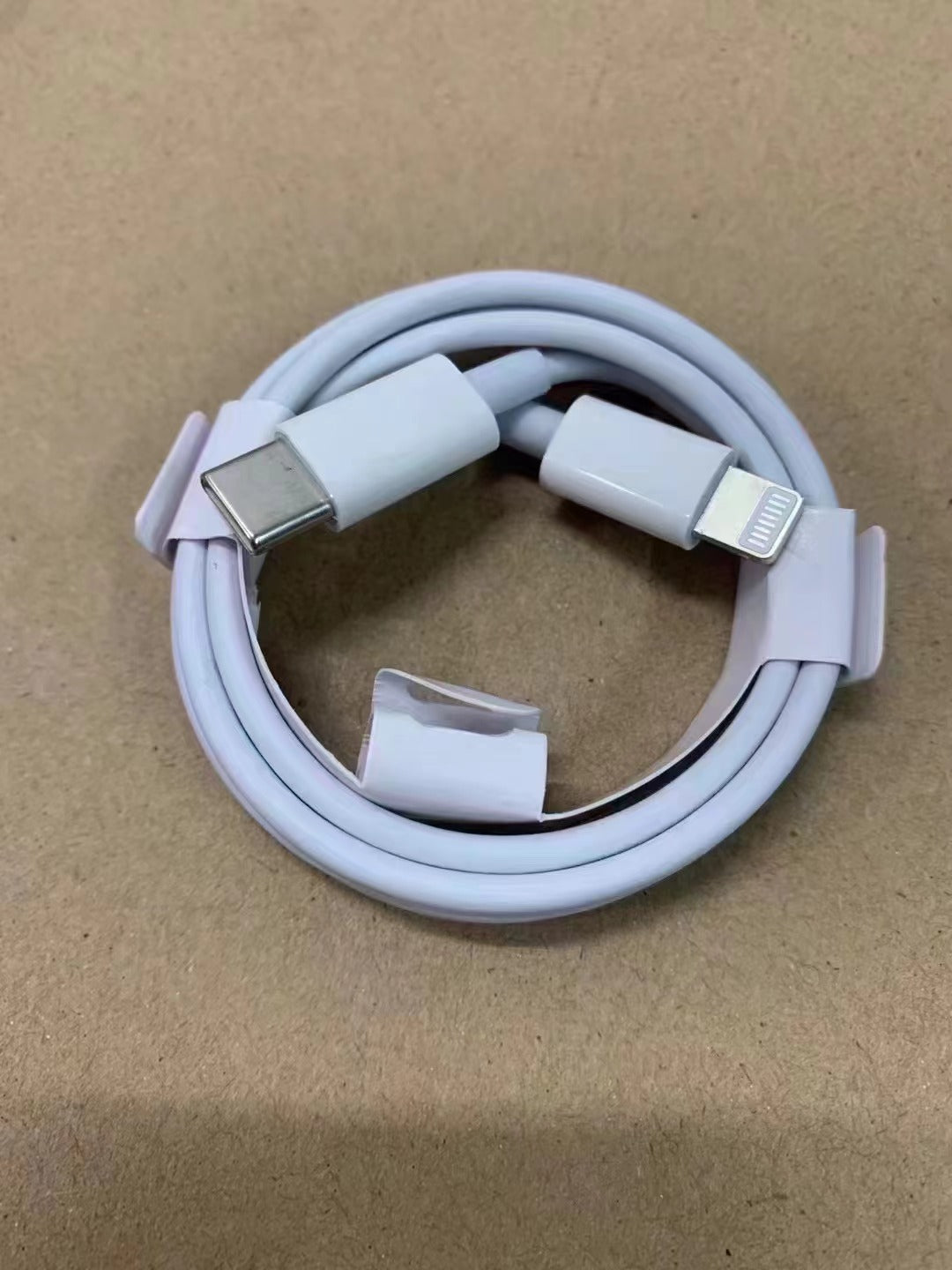 Fast charging wires for iPhone 15 liquidation sale